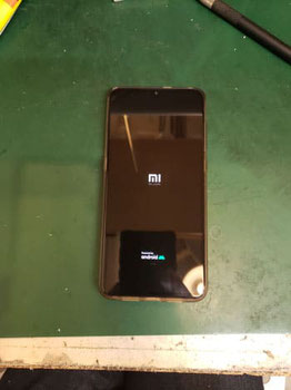 Xiaomi Mi9画面表示チェック