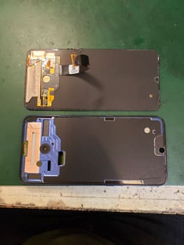 Xiaomi Mi9破損液晶画面取り外し