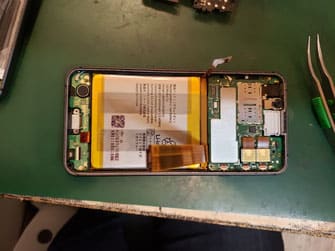 ケーブルを基盤から外したsense3
