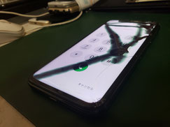 HUAWI NOVA5Tバックパネル取り外し