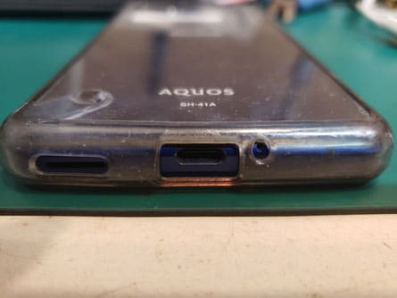 AQUOS sense4 充電口故障 AQUOS sense4 充電口故障