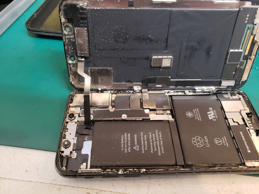 iPhone Xお風呂で水没