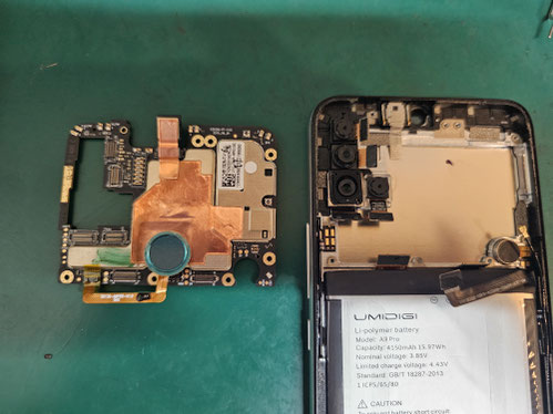 基盤を取り外したUMIDIGI A9 Pro