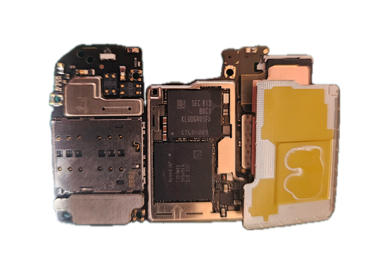 無反応のP20(P30) Proを基板修理でデータ復旧します