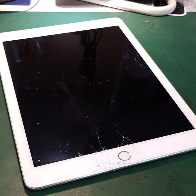 iPad Airフルラミネーションディスプレイの交換