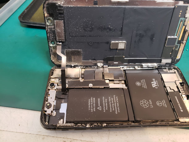 最近のiPhone水没原因は【お風呂】がトップ