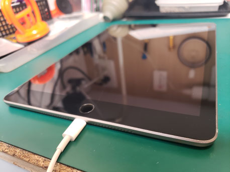 PCでは認識しているのiPad Pro9.7インチ基盤修理