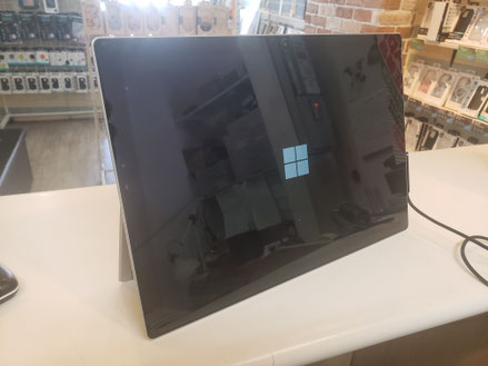 Windowsロゴから画面が切り替わらないsurface Pro4 Windowsロゴから画面が切り替わらないsurface Pro4