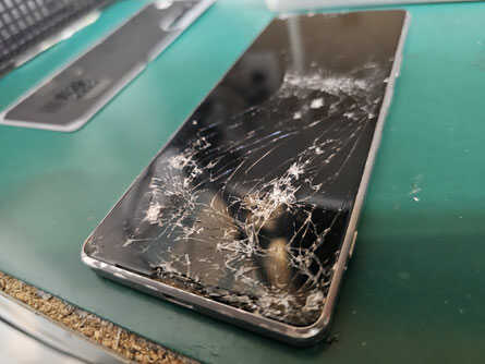 SONY Xperia 1 Ⅳディスプレイ(画面)修理方法