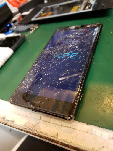 SONYエクスペリア全機種修理しています