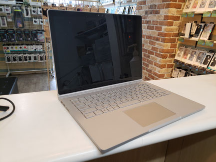 広島市から届いたサーフェスBookバッテリー交換の依頼