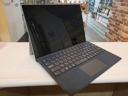 札幌市から届いたサーフェスPro6バッテリー交換の依頼