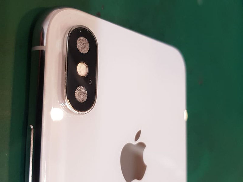 iPhone X 水没させないために