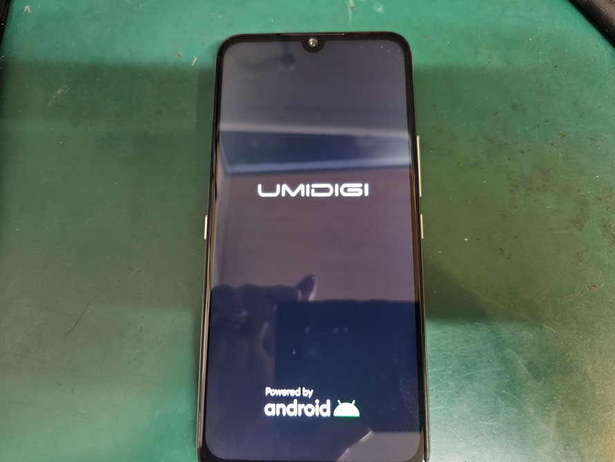 海外サイトで購入したUMIDIGI A9 Pro画面修理方法