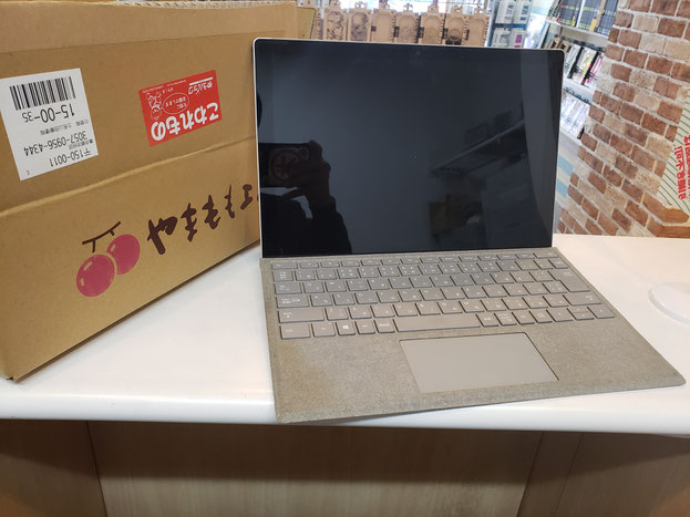 Surface Pro5 オンライン郵送修理でゆうパックで届いた状態 Surface Pro5 オンライン郵送修理でゆうパックで届いた状態